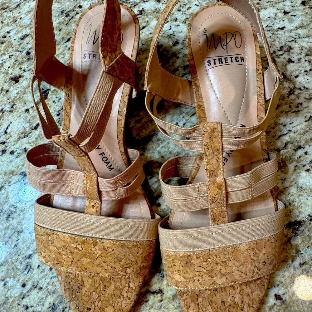 Impo Women's Beige Cork Sandals